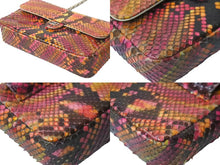 Load image into Gallery viewer, CHANEL シャネル ミニマトラッセ ショルダーバッグ ココマーク 6番台 レザー ピンク イエロー オレンジ 美品 中古 63981