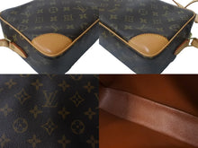 Load image into Gallery viewer, 極美品 LOUIS VUITTON ルイヴィトン トロカデロ27 ショルダーバッグ 斜め掛け M51274 モノグラム PVC ブラウン 中古 63984