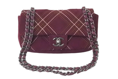 極美品 CHANEL シャネル チェーンショルダーバッグ ステッチ スエード シングルフラップ 18番台 パープル 中古 64007