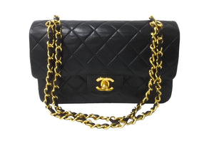 CHANEL シャネル Wフラップ マトラッセ チェーン ショルダーバッグ 23cm 1番台 ラムスキン ブラック ゴールド金具 美品 中古 64009