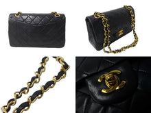 Load image into Gallery viewer, CHANEL シャネル Wフラップ マトラッセ チェーン ショルダーバッグ 23cm 1番台 ラムスキン ブラック ゴールド金具 美品 中古 64009