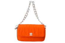Load image into Gallery viewer, CHANEL シャネル ココマーク マトラッセ ハンドバッグ プラチェーン パイル 7番台 2002年 オレンジ ホワイト 美品 中古 64043