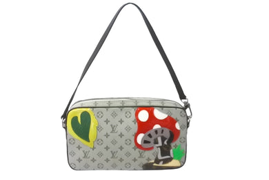 極美品 LOUIS VUITTON ルイヴィトン コント ドゥ フェ ポシェット アクセサリーポーチ M92274 フェアリーテール カーキ 中古 64057