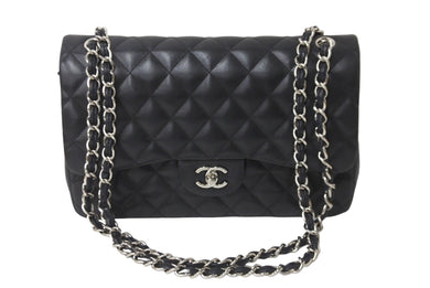極美品 CHANEL シャネル チェーンショルダーバッグ マトラッセ30 Wフラップラップ ブラックシルバー 19番台 中古 64059