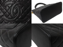 Load image into Gallery viewer, 極美品 CHANEL シャネル ハンドバッグ 復刻トート キャビアスキン マトラッセ ココマーク 9番台 ゴールド金具 中古 64073