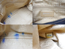 Load image into Gallery viewer, CHANEL シャネル ミニボストンバッグ ハンドバッグ 8番台 2003年 タッセル付き ロゴエンボスデザイン ブラック 美品 中古 64086