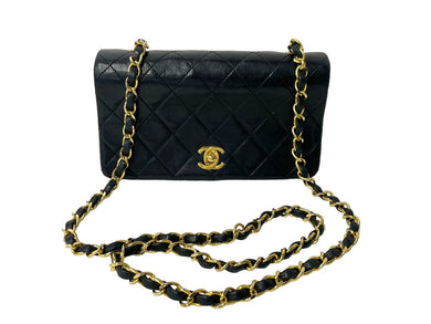 CHANEL シャネル ミニマトラッセ チェーンショルダーバッグ 1番台 ブラック ゴールド金具 良品 中古 64089