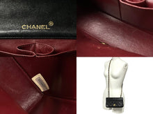 Load image into Gallery viewer, CHANEL シャネル ミニマトラッセ チェーンショルダーバッグ 1番台 ブラック ゴールド金具 良品 中古 64089