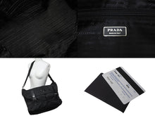 画像をギャラリービューアに読み込む, PRADA プラダ メッセンジャーバッグ ショルダーバック BT0696 ナイロン ブラック NERO シルバー金具 美品 中古 64094 
