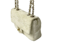 Load image into Gallery viewer, CHANEL シャネル マトラッセ チェーンショルダーバッグ 28番台 スパンコール レザー ホワイト ゴールド金具 良品 中古 64096