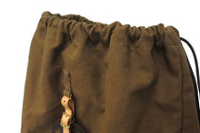 Load image into Gallery viewer, LOUISVUITTON ルイヴィトン 付属品 巾着バッグ ネームタグ ウィズホール ギャルソンコラボ キャンバス レザー ブラウン ゴールド 美品 中古 64101