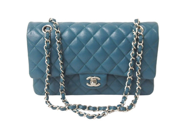 新品同様 CHANEL シャネル Wフラップ 25cm ショルダーバッグ キャビアスキン 26番台 マトラッセ グリーン系 シルバー金具 中古 64104
