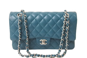 新品同様 CHANEL シャネル Wフラップ 25cm ショルダーバッグ キャビアスキン 26番台 マトラッセ グリーン系 シルバー金具 中古 64104