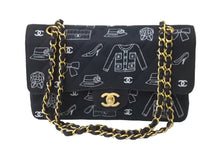 Load image into Gallery viewer, CHANEL シャネル マトラッセ25 Wフラップ チェーンショルダーバッグ 7番台 アイコンプリント ラムスキン ネイビー 美品 中古 64105