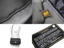 Load image into Gallery viewer, CHANEL シャネル パリビザンス マトラッセ チェーンショルダーバッグ ココマーク 14番台 ブラック ナイロン レザー 美品 中古 64107