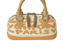 Load image into Gallery viewer, LOUIS VUITTON ルイヴィトン アルマPM ハンドバッグ M92178 モノグラムグラフィティ ホワイト シルバー 金具 美品 中古 64135