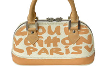 Load image into Gallery viewer, LOUIS VUITTON ルイヴィトン アルマPM ハンドバッグ M92178 モノグラムグラフィティ ホワイト シルバー 金具 美品 中古 64135