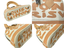 Load image into Gallery viewer, LOUIS VUITTON ルイヴィトン アルマPM ハンドバッグ M92178 モノグラムグラフィティ ホワイト シルバー 金具 美品 中古 64135