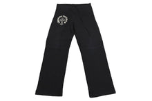 Load image into Gallery viewer, CHROME HEARTS クロムハーツ スクロールラベル プリント スウェット パンツ ブラック ロゴ クロス サイズXS 美品 中古 64166