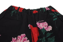 Load image into Gallery viewer, Yohji Yamamoto POUR HOMME ヨウジヤマモトプールオム レプリカ 96SS フラワーペイント ショートパンツ 20SS HN-P95-043 美品 中古 64176 正規品