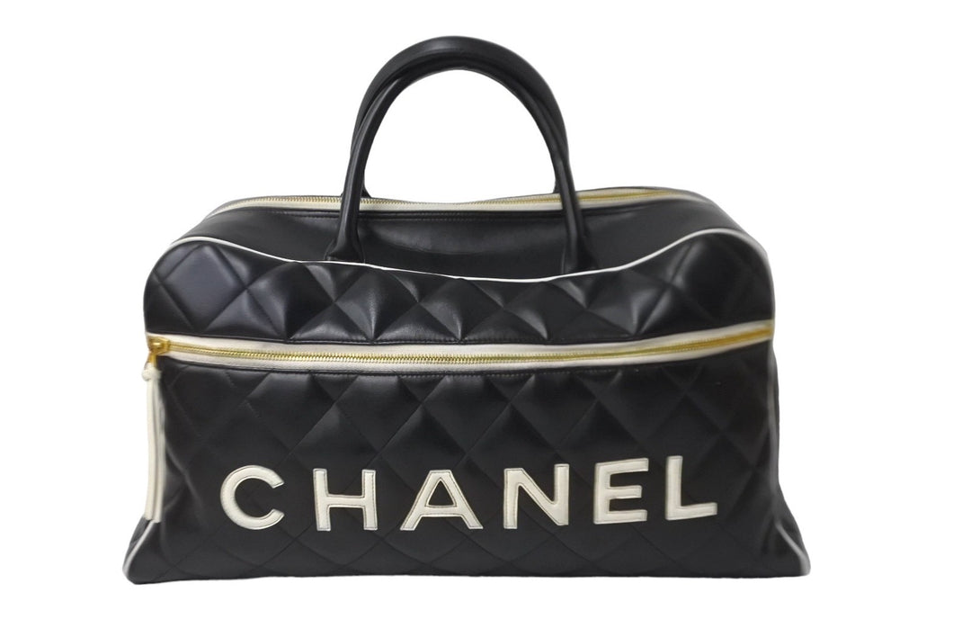 極美品 CHANEL シャネル スポーツ ロゴマトラッセ ボストンバッグ ブラック ホワイト 3番台 ロゴ ゴールド金具 中古 64178