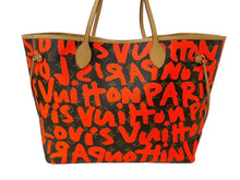 Load image into Gallery viewer, LOUIS VUITTON ルイヴィトン モノグラムグラフィティ ネヴァーフルGM トートバッグ M93702 ブラウン オレンジ 美品 中古 64180