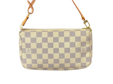 Load image into Gallery viewer, 極美品 LOUISVUITTON ルイヴィトン ポシェットアクセソワール アクセサリーポーチ ダミエ アズール N51986 中古 64204