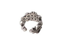 Load image into Gallery viewer, CHROME HEARTS クロムハーツ ダブルフローラルクロス リング 14号 15.1g 925 美品 中古 64233