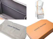 Load image into Gallery viewer, LOUIS VUITTON ルイヴィトン ミラー ハンドル ソフトトランク M45885 ショルダーバッグ シルバー 美品 中古 64248