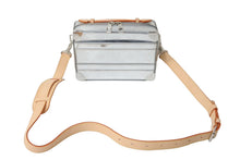 Load image into Gallery viewer, LOUIS VUITTON ルイヴィトン ミラー ハンドル ソフトトランク M45885 ショルダーバッグ シルバー 美品 中古 64248
