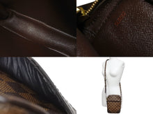 Load image into Gallery viewer, LouisVuitton ルイヴィトン ダヌーブ ショルダーバッグ 斜めがけバッグ N48063 PVC ゴールド金具 美品 中古 64262