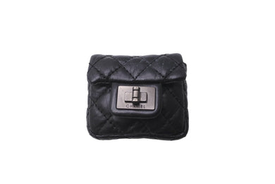 CHANEL シャネル ミニポーチ 小物入れ ブラック キルティング ラムスキン 美品 中古 64290