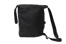 Load image into Gallery viewer, 極美品 CHROME HEARTS クロムハーツ レロ クロスパッチ レザー ショルダーバッグ ブラック 名古屋限定 フレアニー 中古 64298