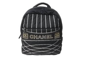 極美品 CHANEL シャネル スポーツライン ナイロンリュック 10番台 ブラック グレー 中古 64302