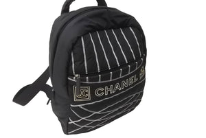 極美品 CHANEL シャネル スポーツライン ナイロンリュック 10番台 ブラック グレー 中古 64302