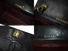Load image into Gallery viewer, CHANEL シャネル ミニマトラッセ 19 チェーンショルダーバッグ 1番台 フルフラップ ラムスキン ブラック 美品 中古 64308