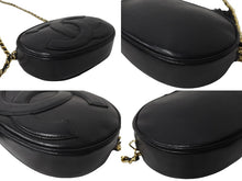 Load image into Gallery viewer, CHANEL シャネル チェーンショルダーバッグ ココマーク フリンジ 1番台 カーフスキン ブラック ゴールド金具 美品 中古 64309