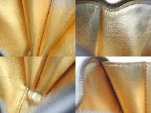Load image into Gallery viewer, LOUIS VUITTON ルイヴィトン モノグラム ミロワール ポルト モネ クール ポーチ ゴールド ハート M93567 美品 中古 64316