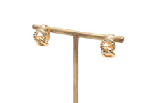 Load image into Gallery viewer, Christian Dior クリスチャンディオール イヤリング 重量4g ヴィンテージ ラインストーン メタル 良品 中古 64324