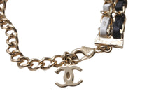 画像をギャラリービューアに読み込む, CHANEL シャネル ネックレス チョーカー 822A ターンロック ココマーク 822A ブラック ホワイト ゴールド 美品 中古 64382