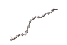 Load image into Gallery viewer, CHROME HEARTS クロムハーツ タイニーE CHプラス ブレスレット シルバー925 クロス 8g アクセサリー ジュエリー 美品 中古 64385