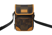 Load image into Gallery viewer, 新品同様 LOUIS VUITTON ルイヴィトン×NIGO アマゾン ショルダーバッグ N40357 ヴァージル ブラウン ブラック 中古 64395