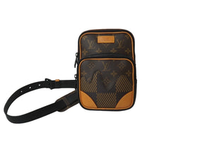 LOUIS VUITTON ルイヴィトン NIGO アマゾンスリングバッグ ショルダーバッグ N40379 ブラウン ブラック 美品 中古 64396