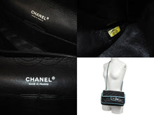 Load image into Gallery viewer, CHANEL シャネル マトラッセ25 ダブルフラップ チェーンショルダーバッグ 11番台 ラムスキン ブラック ブルー 良品 中古 64399