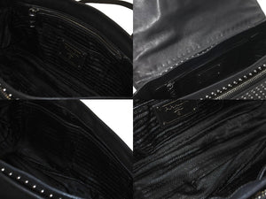 PRADA プラダ メッセンジャーバッグ ショルダーバッグ BT861S スタッズ ソフトカーフレザー シルバー金具 ブラック 美品 中古 64402 
