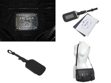 画像をギャラリービューアに読み込む, PRADA プラダ メッセンジャーバッグ ショルダーバッグ BT861S スタッズ ソフトカーフレザー シルバー金具 ブラック 美品 中古 64402 