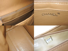 Load image into Gallery viewer, CHANEL シャネル マトラッセ ケリー型 トップハンドルバッグ ハンドバッグ 6番台 キャビアスキン ベージュ 美品 中古 64407