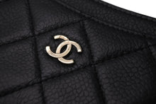 Load image into Gallery viewer, CHANEL シャネル カードケース マトラッセ ココマーク 11番台 2007年 キャビアスキン ブラック ゴールド金具 美品 中古 64432