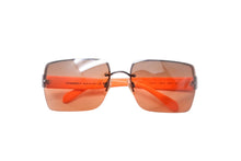 Load image into Gallery viewer, 極美品 CHANEL シャネル サングラス ココマーク リムレス 62☐15 125 4017-B c.168/7H オレンジ ブラウン シルバー金具 中古 64468