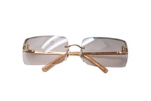 Load image into Gallery viewer, 極美品 CHANEL シャネル サングラス ココマーク リムレス 62◻︎15 120 4104-B c.125/8Z GP ブラウン ゴールド金具 中古 64471